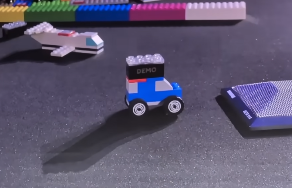 Beyond the Brick LEGO SMART Brick at CES 1 1200x773