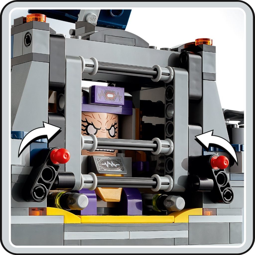 LEGO Marvel Avengers 76153 Avengers Helicarrier 9 1024x1024