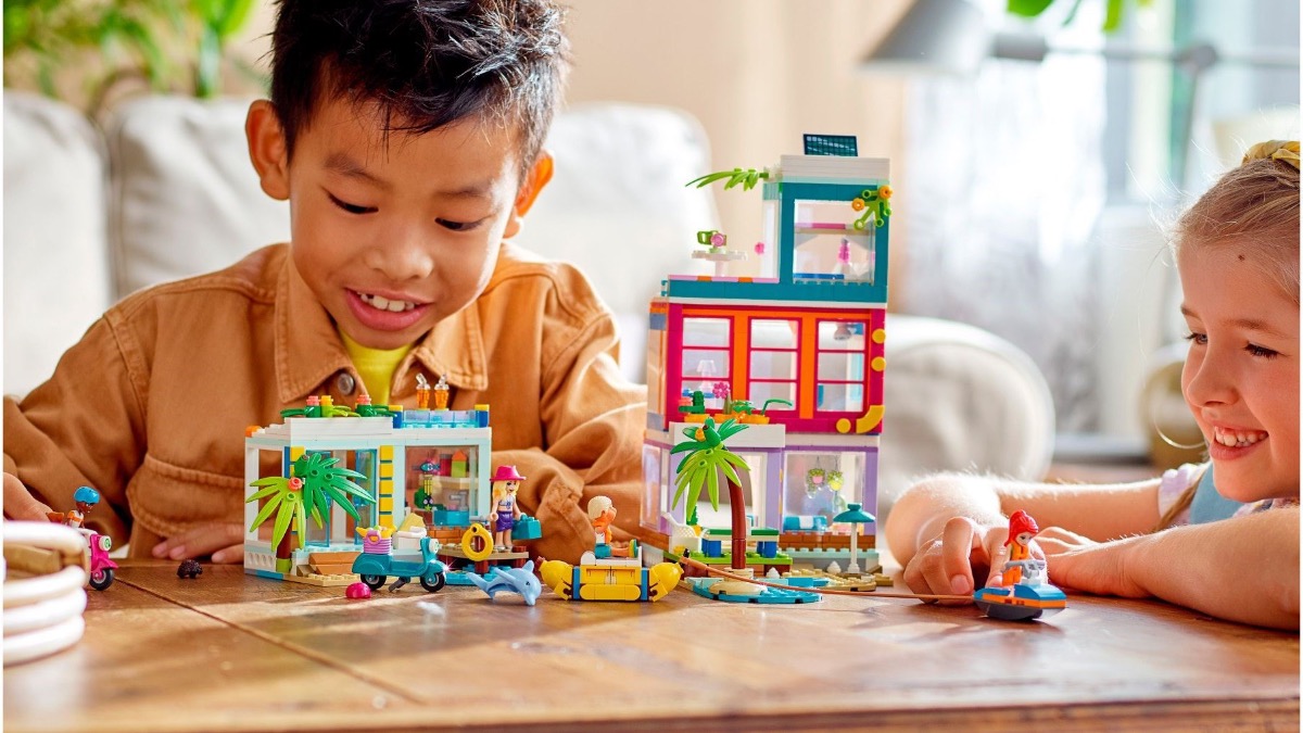Argos discounts LEGO 41709 Vacation Beach House by a third
