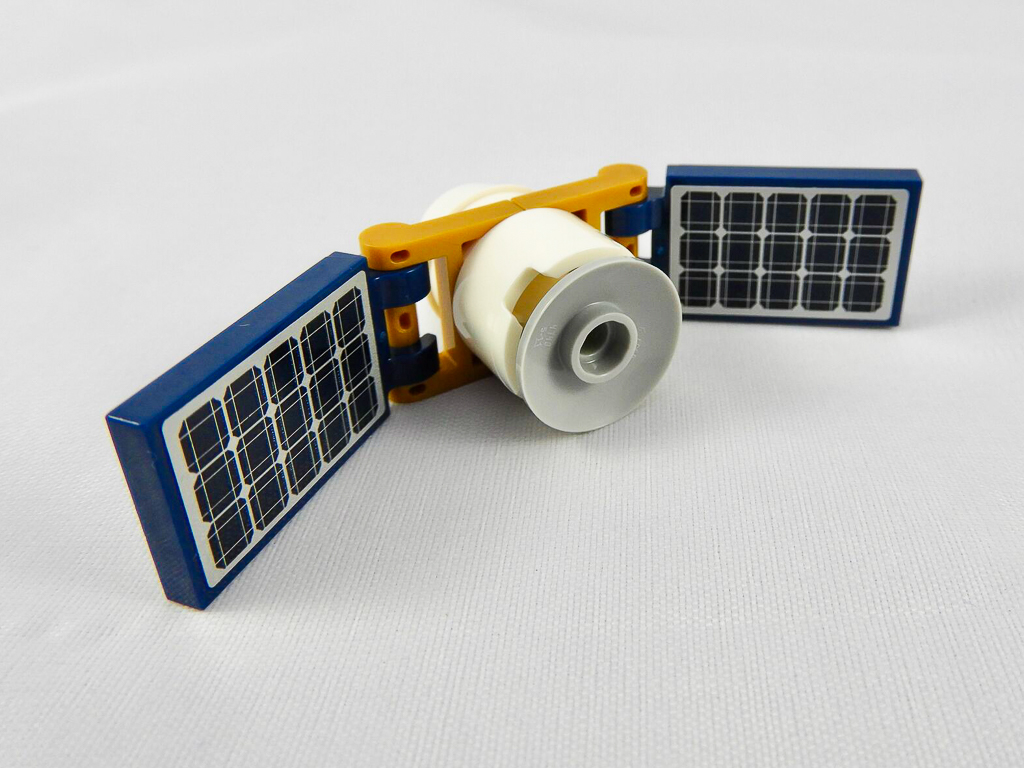 LEGO City 60224 Satellite Service Mission 5
