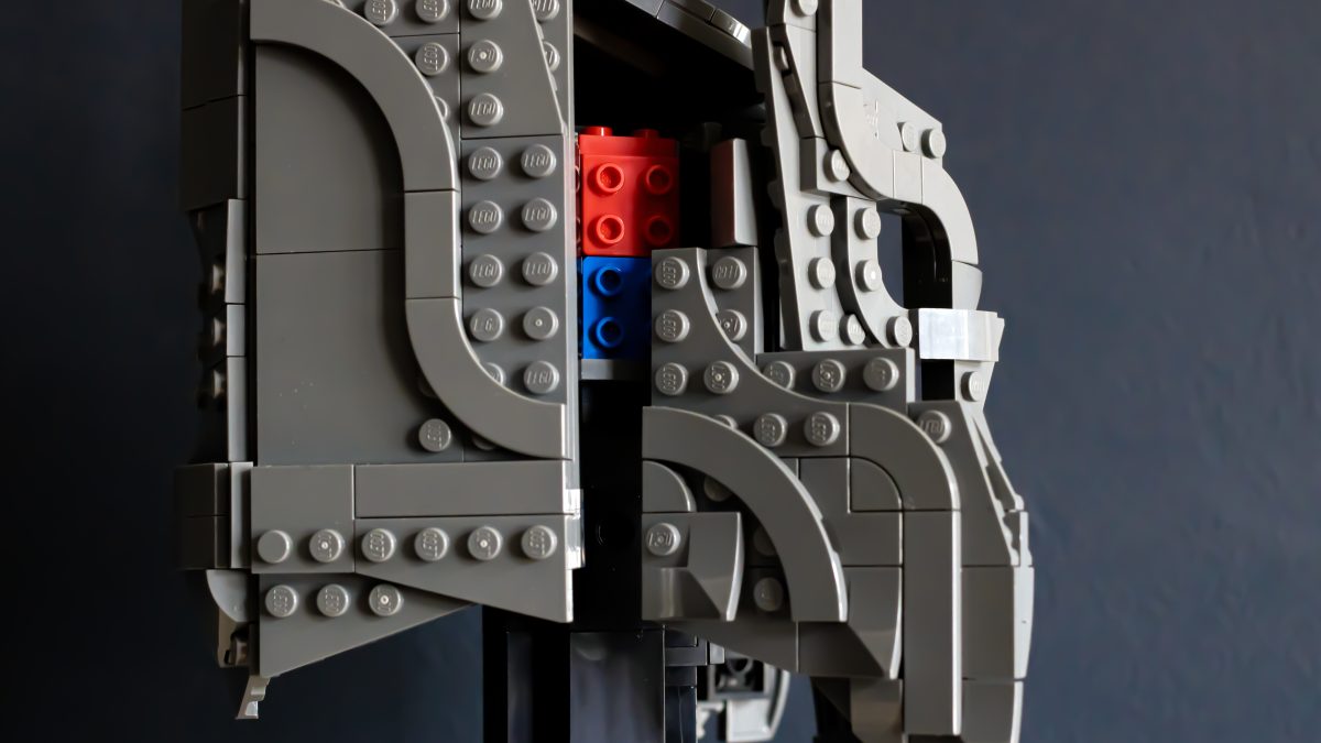 LEGO Icons Lord of the Rings 11373 Sauron 7 1200x675