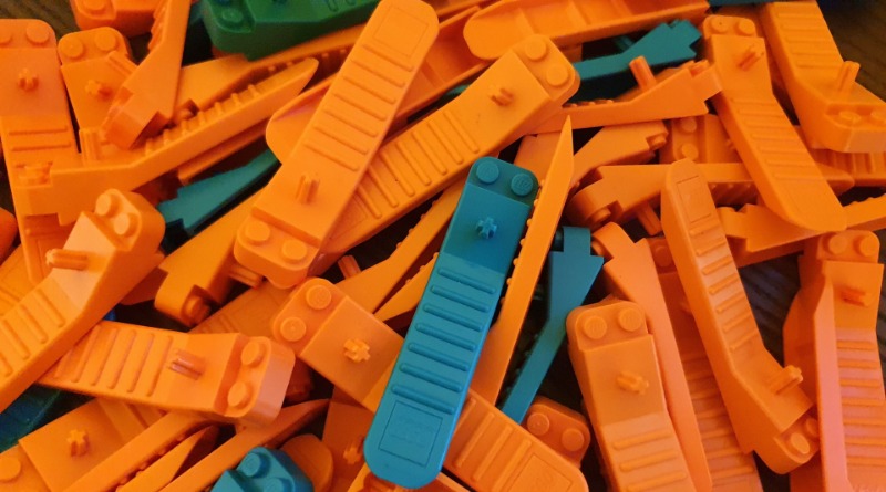 Taking apart LEGO sets is just the worst
