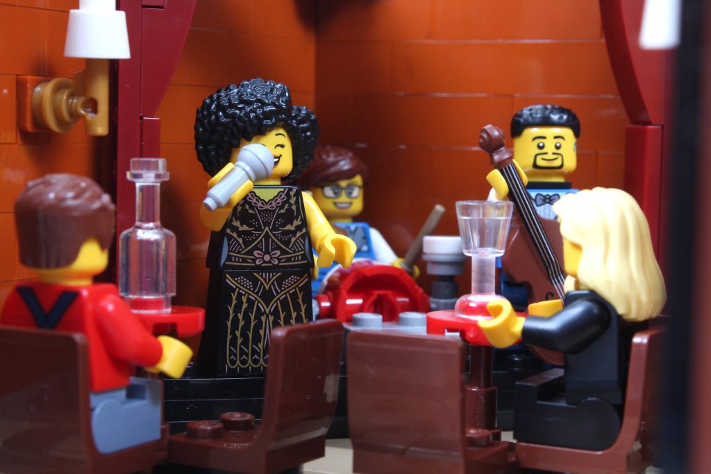 LEGO Icons 10312 Jazz Club review 28 1024x683