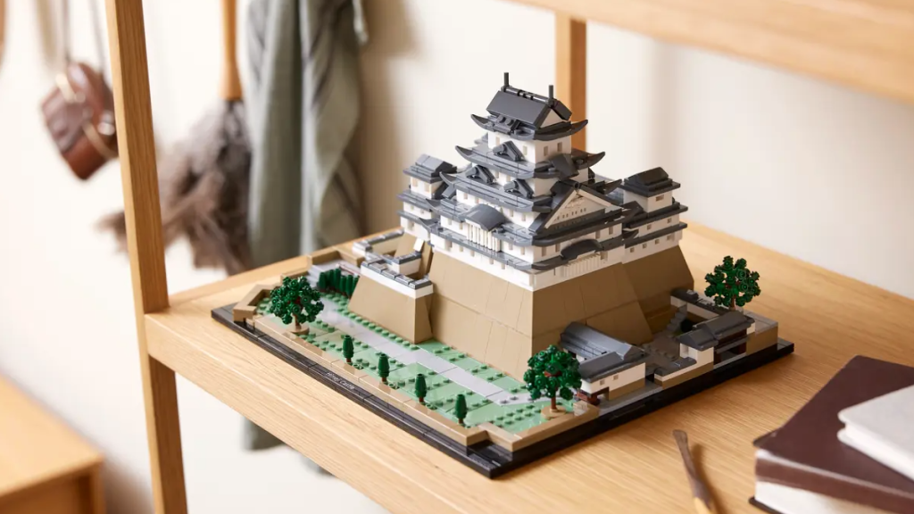 LEGO Architecture 21060 Himeji Castle 1024x576