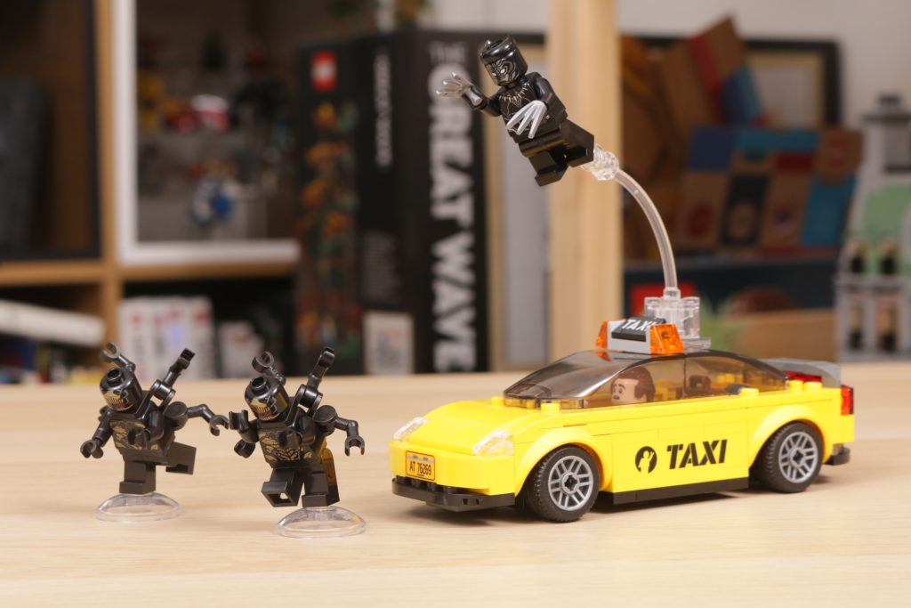 LEGO Marvel 5008076 Taxi 76269 Avengers Tower gift with purchase review 2 1024x683