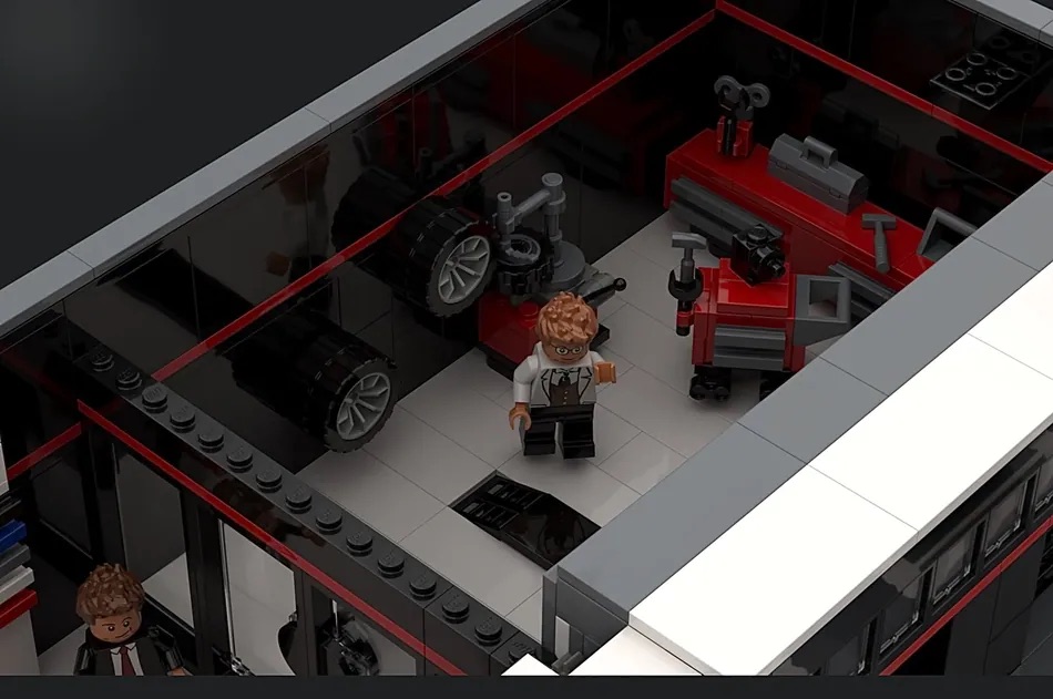 LEGO Ideas Tesla Center 8
