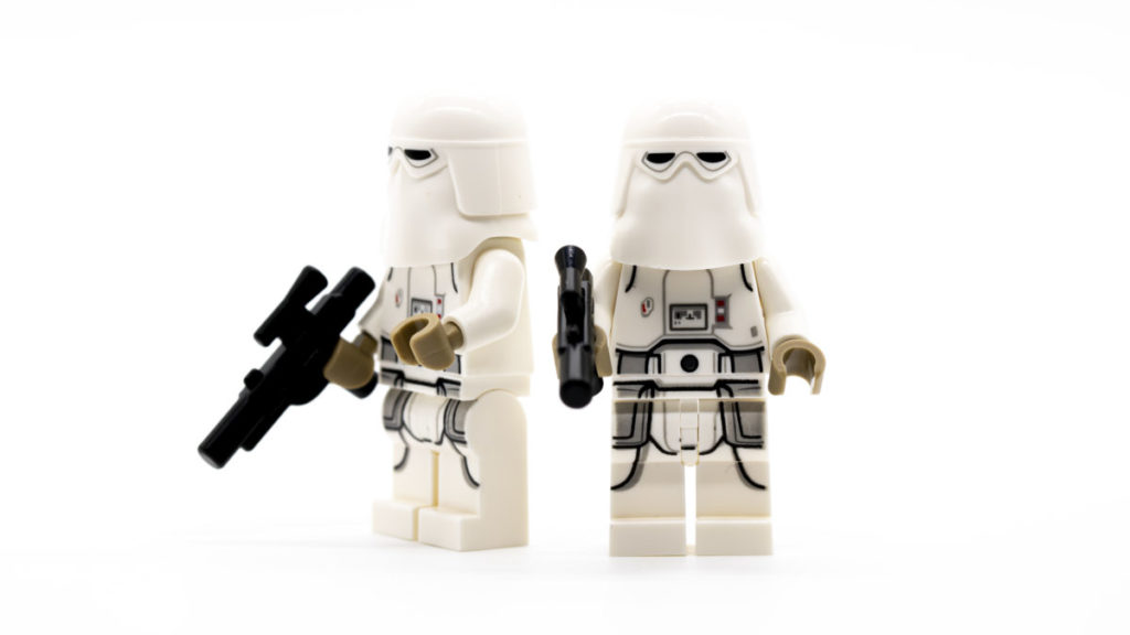 LEGO Star Wars 75320 Snowtrooper Battle Pack 7 1024x576