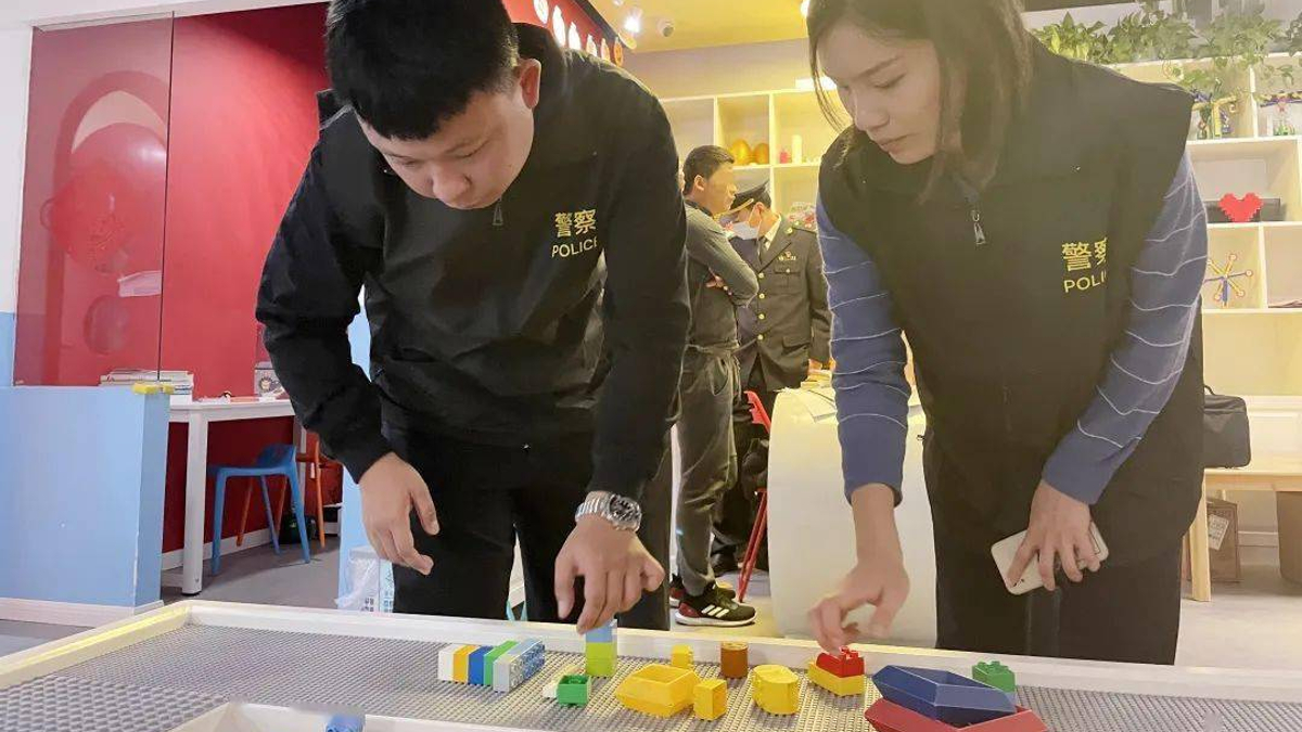 Shanghai police raid fake LEGO stores and detain 30 people