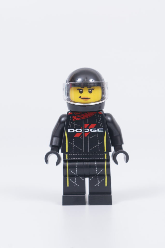 LEGO Speed Champions 76904 Mopar DodgeSRT Top Fuel Dragster and 1970 Dodge Challenger TA review 39