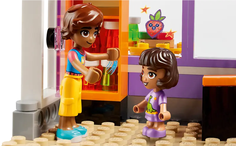 LEGO Friends 41747 Heartlake City Community Kitchen 5