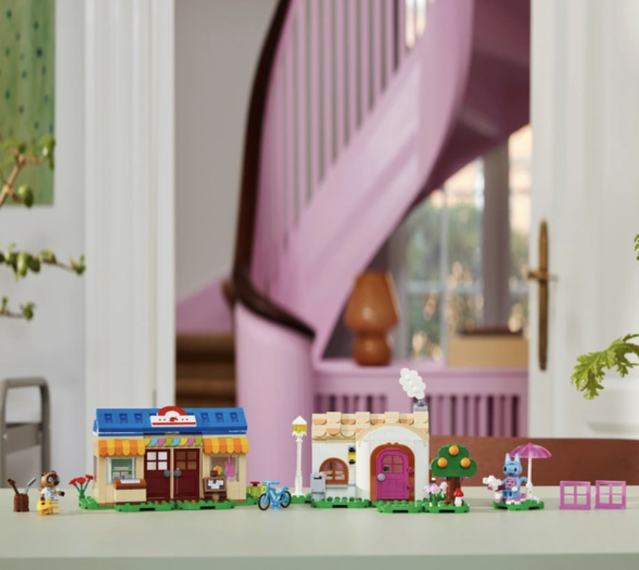 LEGO Animal Crossing 77050 Nooks Cranny Rosies House Lifestyle 3