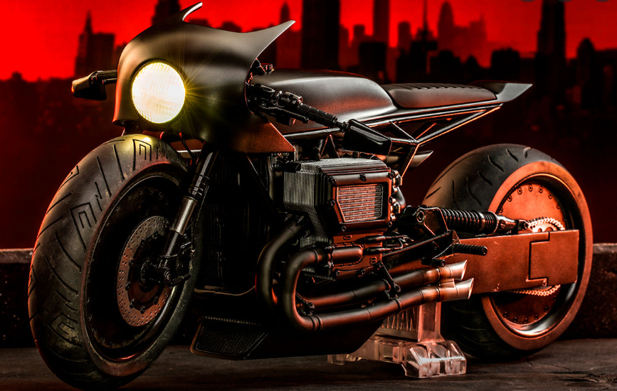 hot toys batcycle