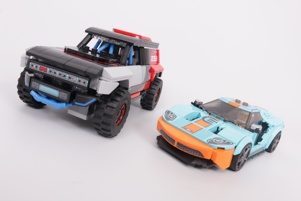 LEGO Speed Champions 76905 Ford GT Heritage Edition and Bronco R review 3