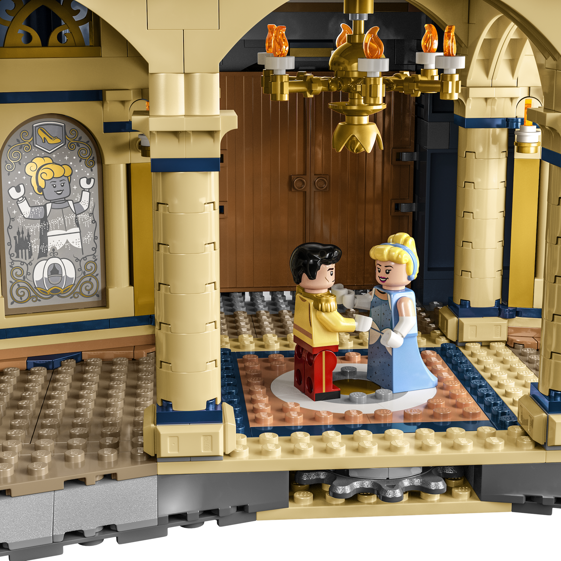 LEGO Disney 100th anniversary 43222 Disney Castle 4