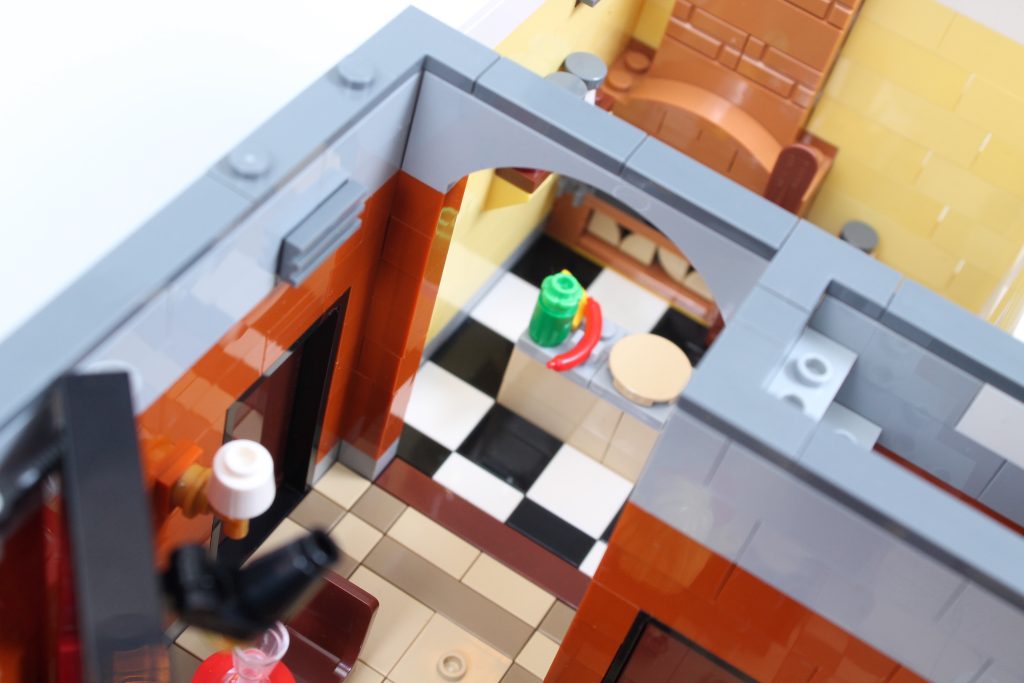 LEGO Icons 10312 Jazz Club review 35 1024x683