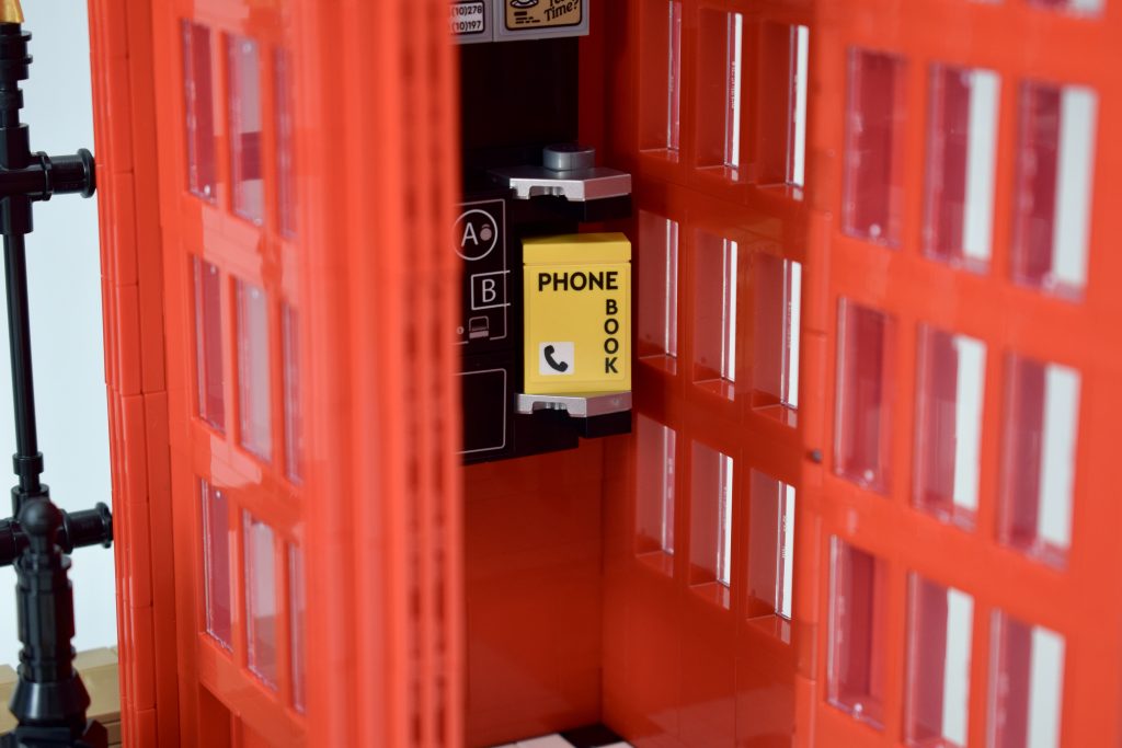 LEGO Ideas 21347 Red London Telephone Box review 23 1024x683