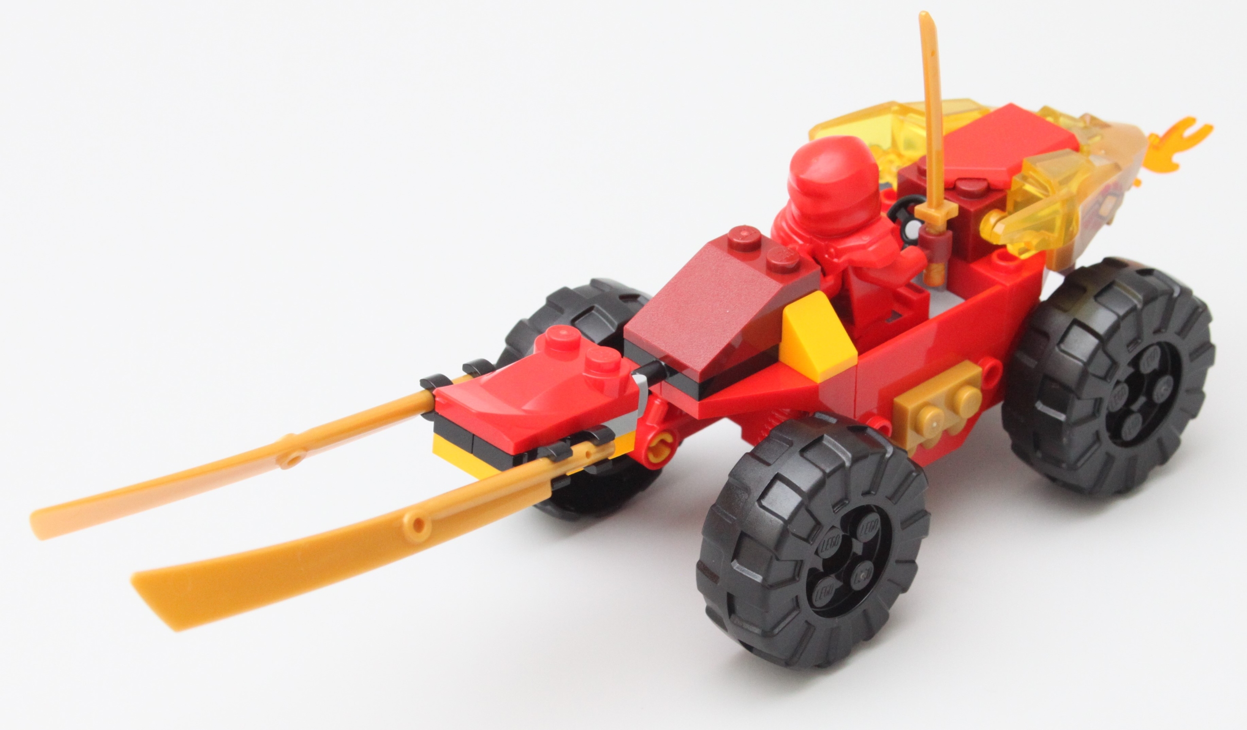 LEGO NINJAGO 71789 Kai and Rass Car and Bike Battle review 3 scaled
