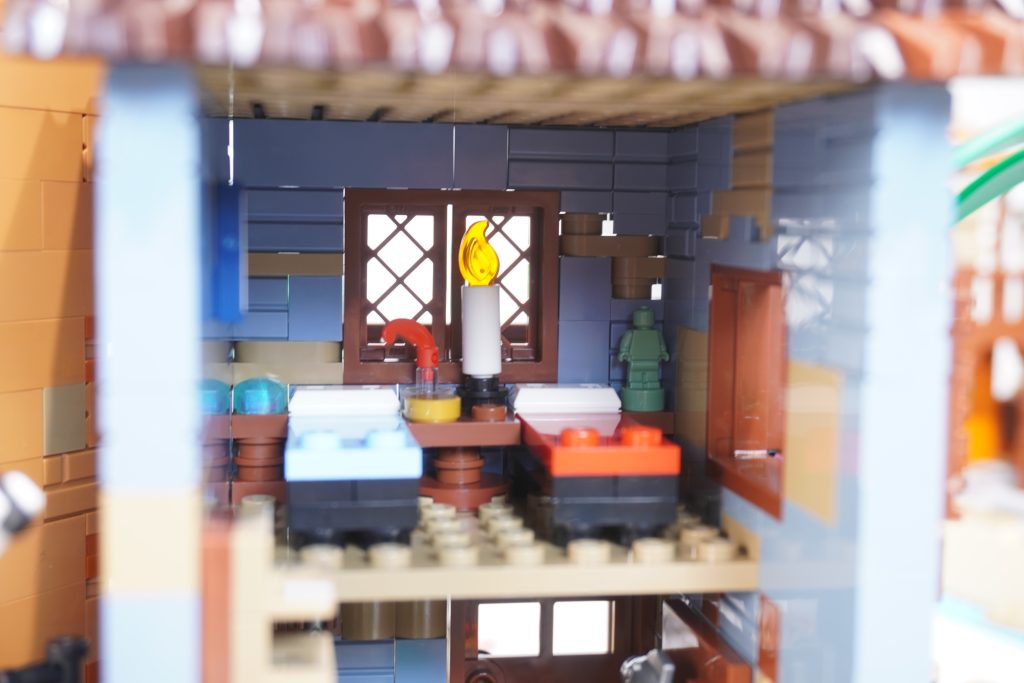 LEGO Bricklink Designer Program The Thieves of Tortuga review 42 1024x683