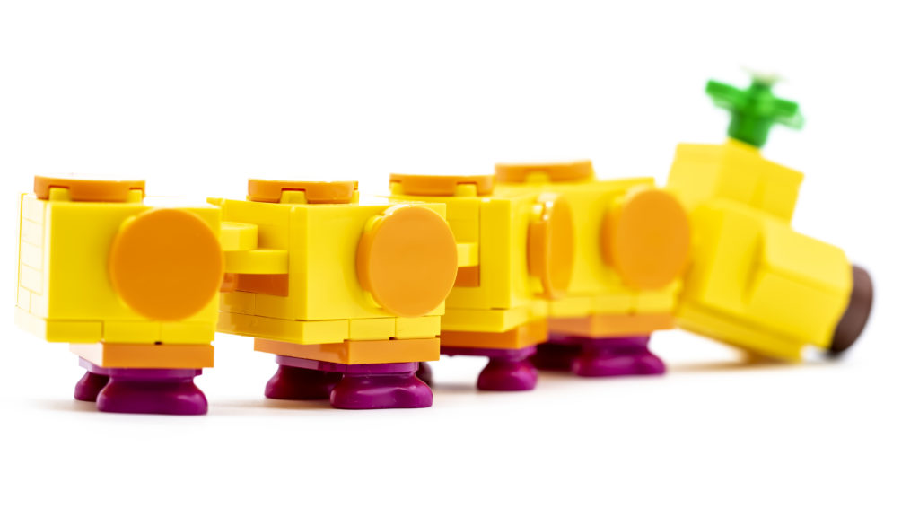 LEGO Super Mario 71383 Wigglers Poison Swamp 26
