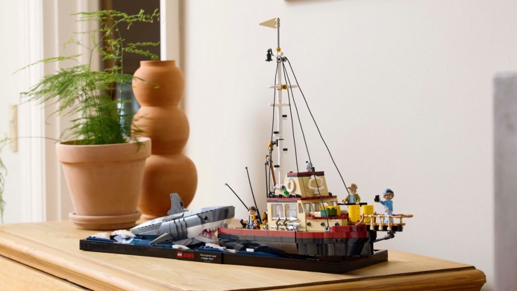 LEGO Ideas 21350 JAWS featured 1 1 1024x576