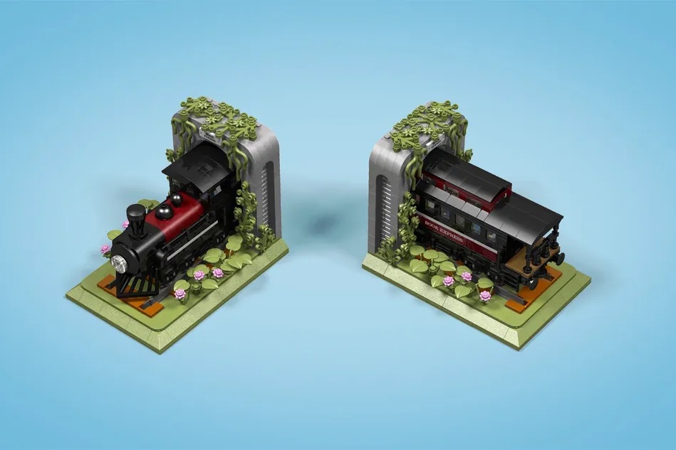 LEGO Ideas Train Bookends 8