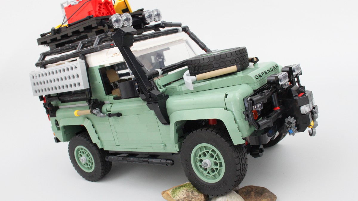 LEGO Icons 10317 Land Rover Classic Defender 90 review