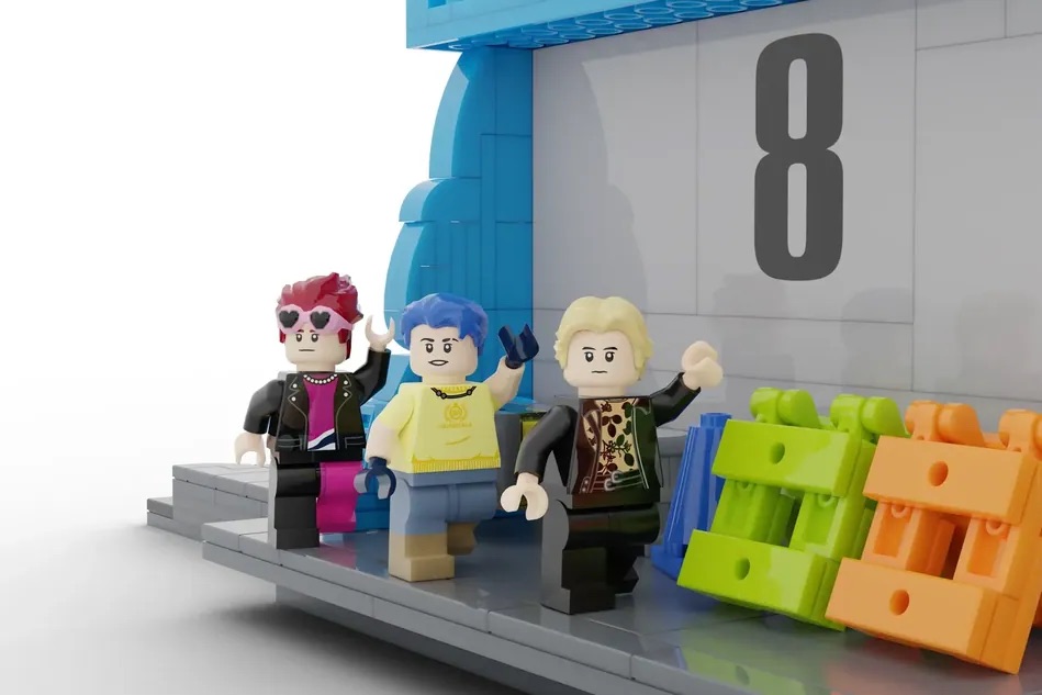 LEGO Ideas Stray Kids Oddinary Maniac 3