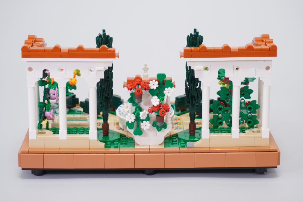 LEGO Icons 10359 Fountain Garden review 6 1024x683