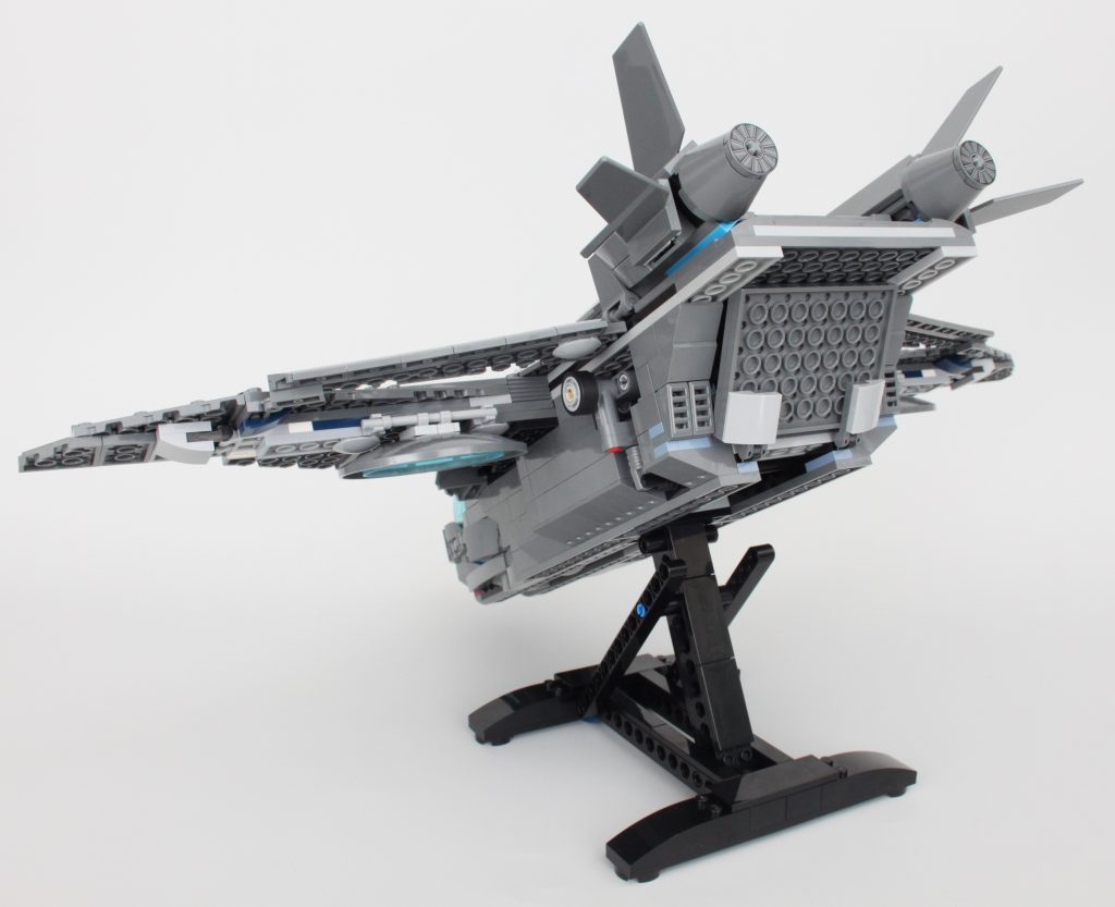 LEGO Marvel 76248 The Avengers Quinjet review 26 1024x833