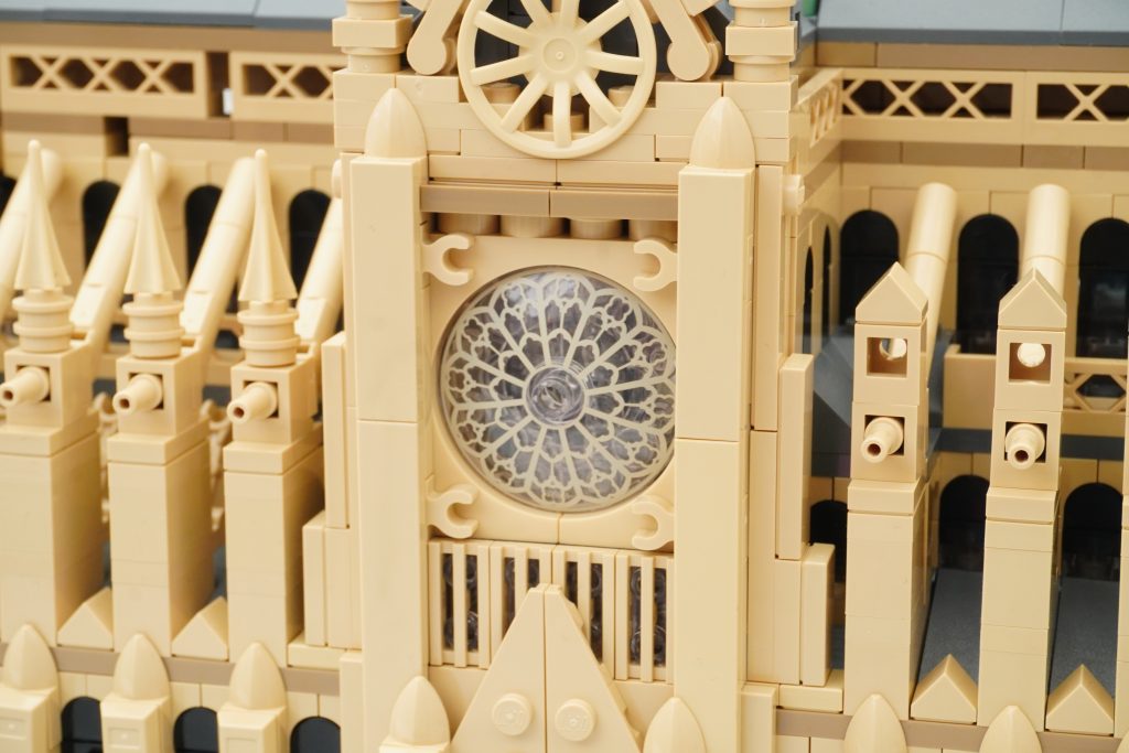 LEGO Architecture 21061 Notre Dame de Paris review 23 1024x683