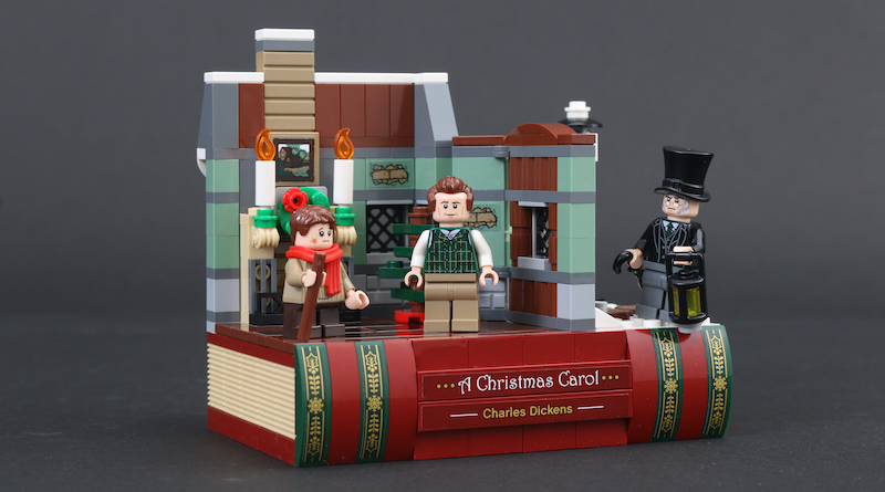 Free LEGO 40410 Charles Dickens Tribute set for Black Friday