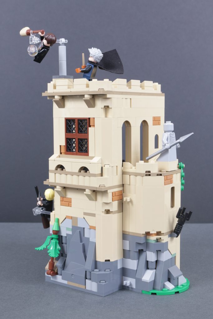 LEGO Harry Potter 76447 Hogwarts Castle Flying Lessons LEGO Castle conversion 5 683x1024