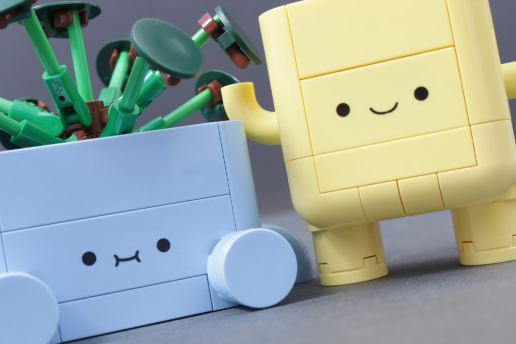 LEGO Botanicals 10349 Happy Plants review 7 1024x683