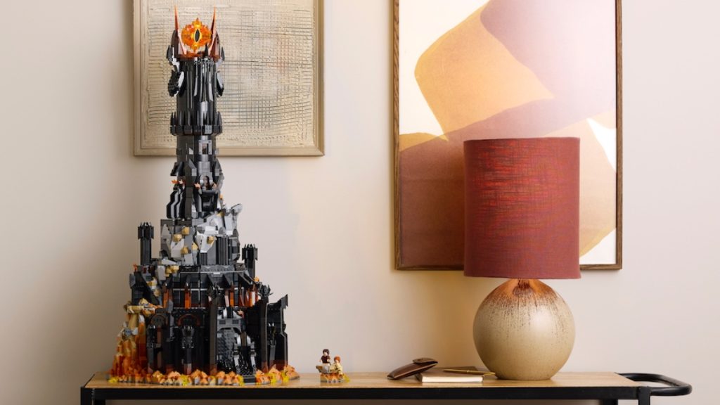 LEGO Icons 10333 The Lord of the Rings Barad dur featured
