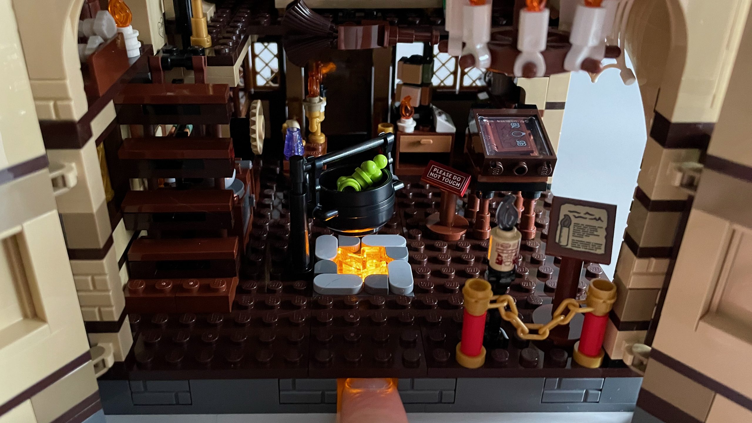 LEGO Ideas 21341 Disney Hocus Pocus The Sanderson Sisters Cottage review 56 scaled