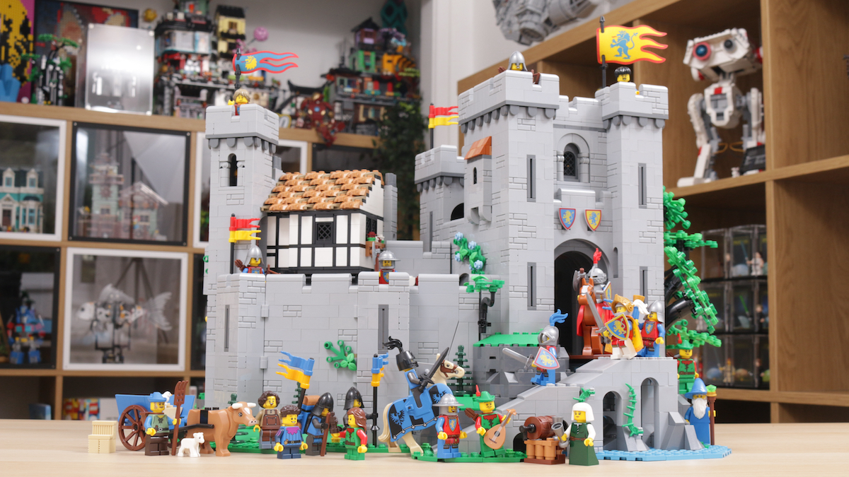 LEGO ICONS 10305 Lion Knights’ Castle review