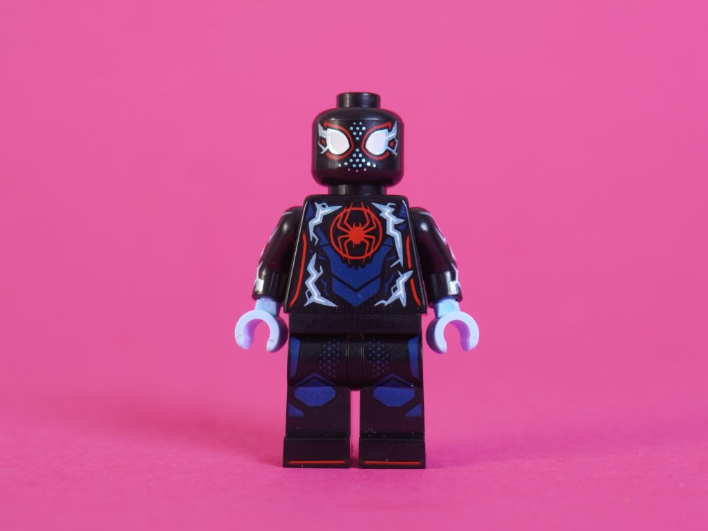LEGO Minifigures 71050 Spider Man Across the Spider Verse review 01 1024x768