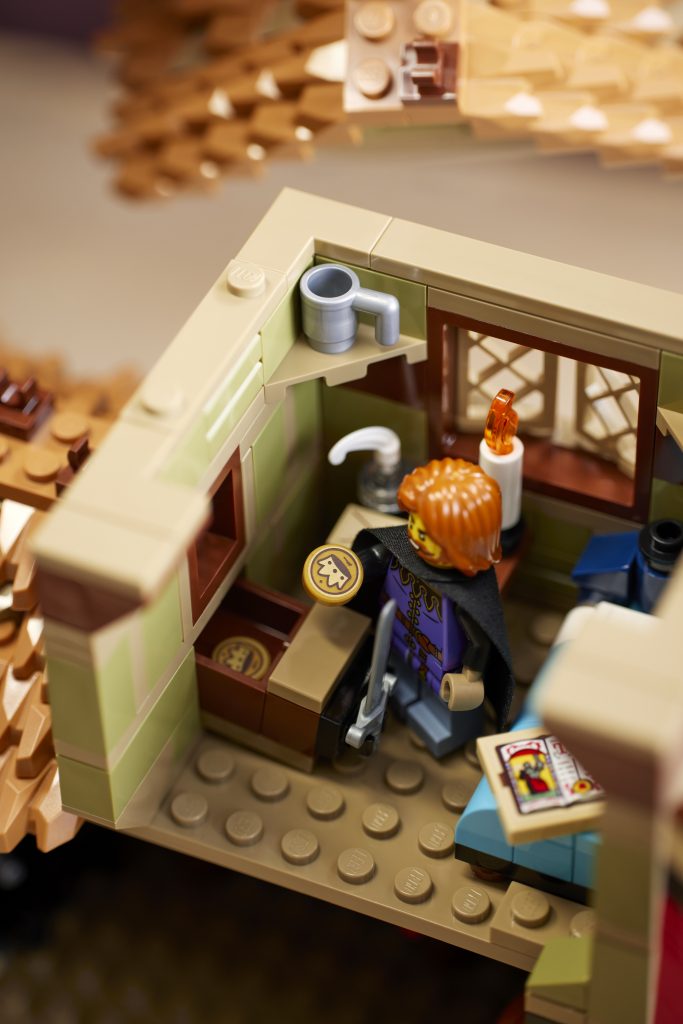 LEGO Icons 10332 medieval town square Lifestyle 2 683x1024